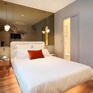 Otel Le Katorze, Paris